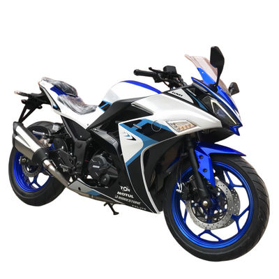 400CC motorcycle streetcars are cool and cheap in a variety of colors