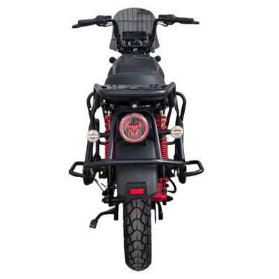 African electric motorcycles have a large cargo capacity, are often used for transporting passengers, have strong climbing ability, powerful engine, sturdy body and stable riding performance.